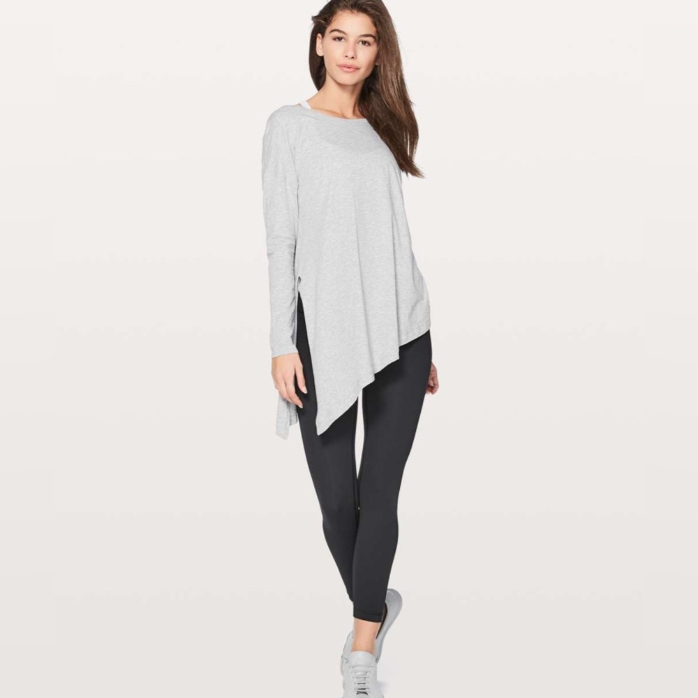 Lululemon To The Point Long Sleeve size 2